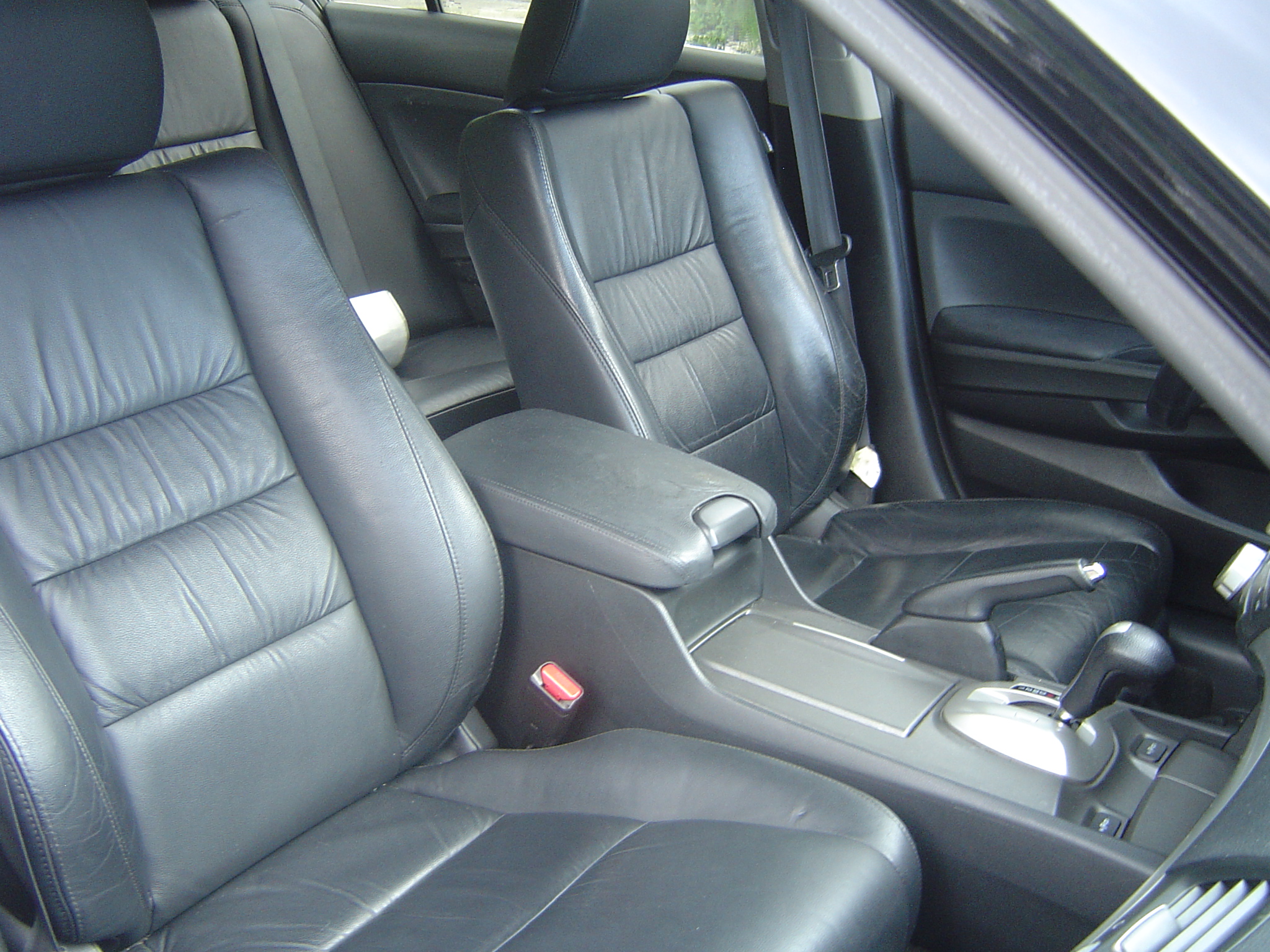 2012 HONDA ACCORD SE